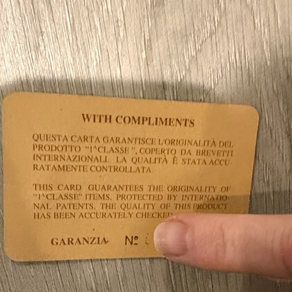 Alviero Martini Prima Classe Clear map tote - Picture 3 of 10